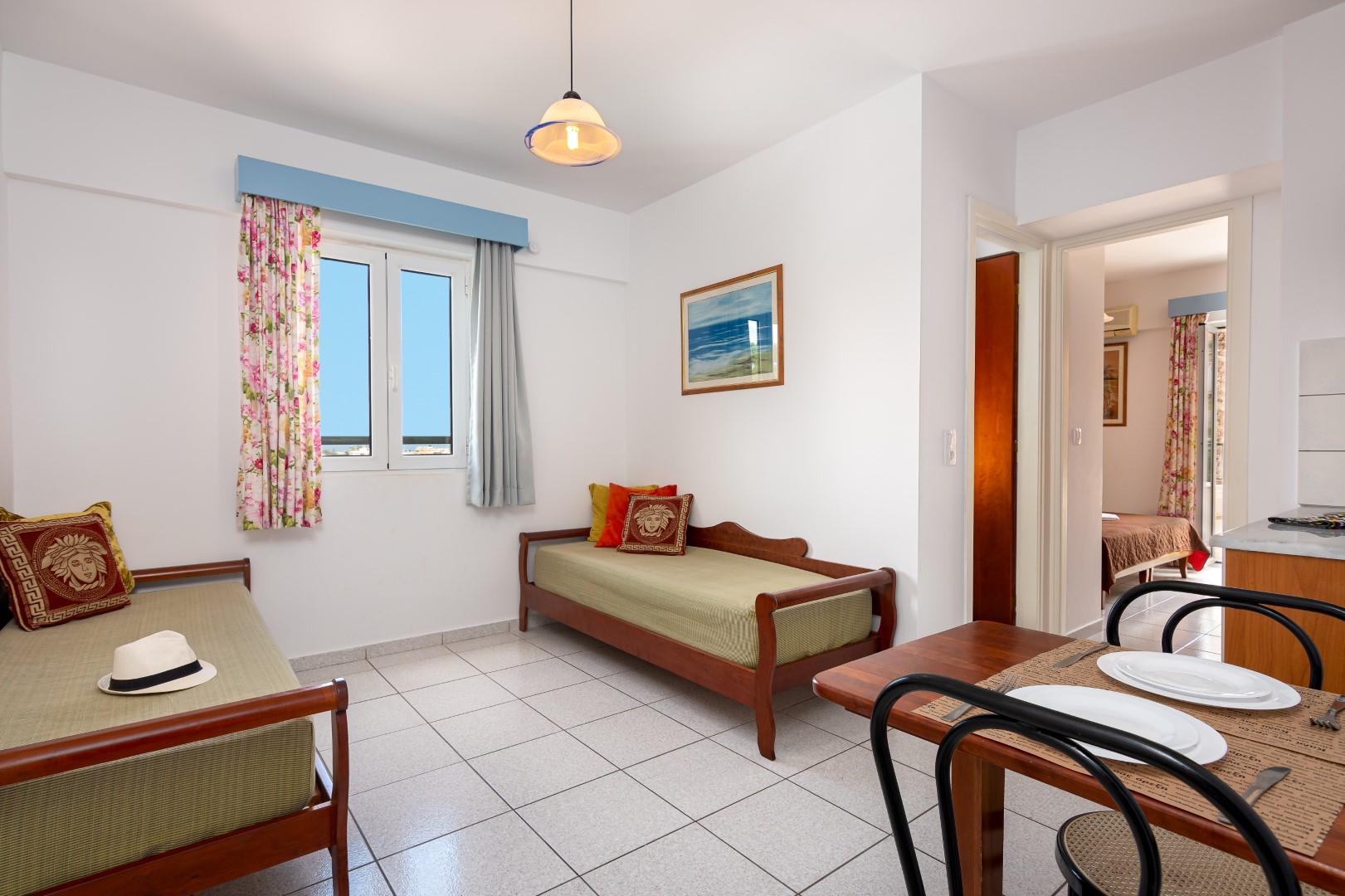 Bellos Hotel Apartments Hersonissos  Exterior photo