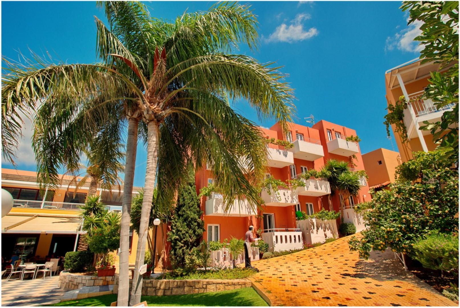 Bellos Hotel Apartments Hersonissos  Exterior photo