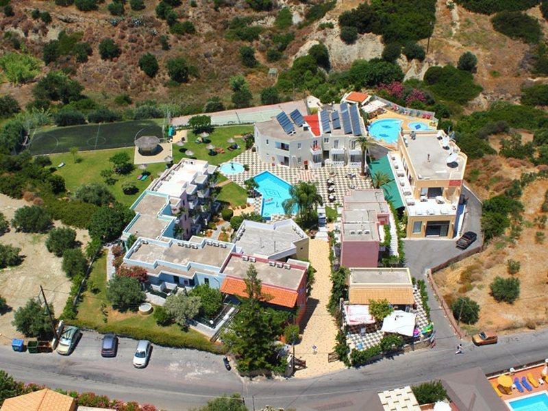 Bellos Hotel Apartments Hersonissos  Exterior photo